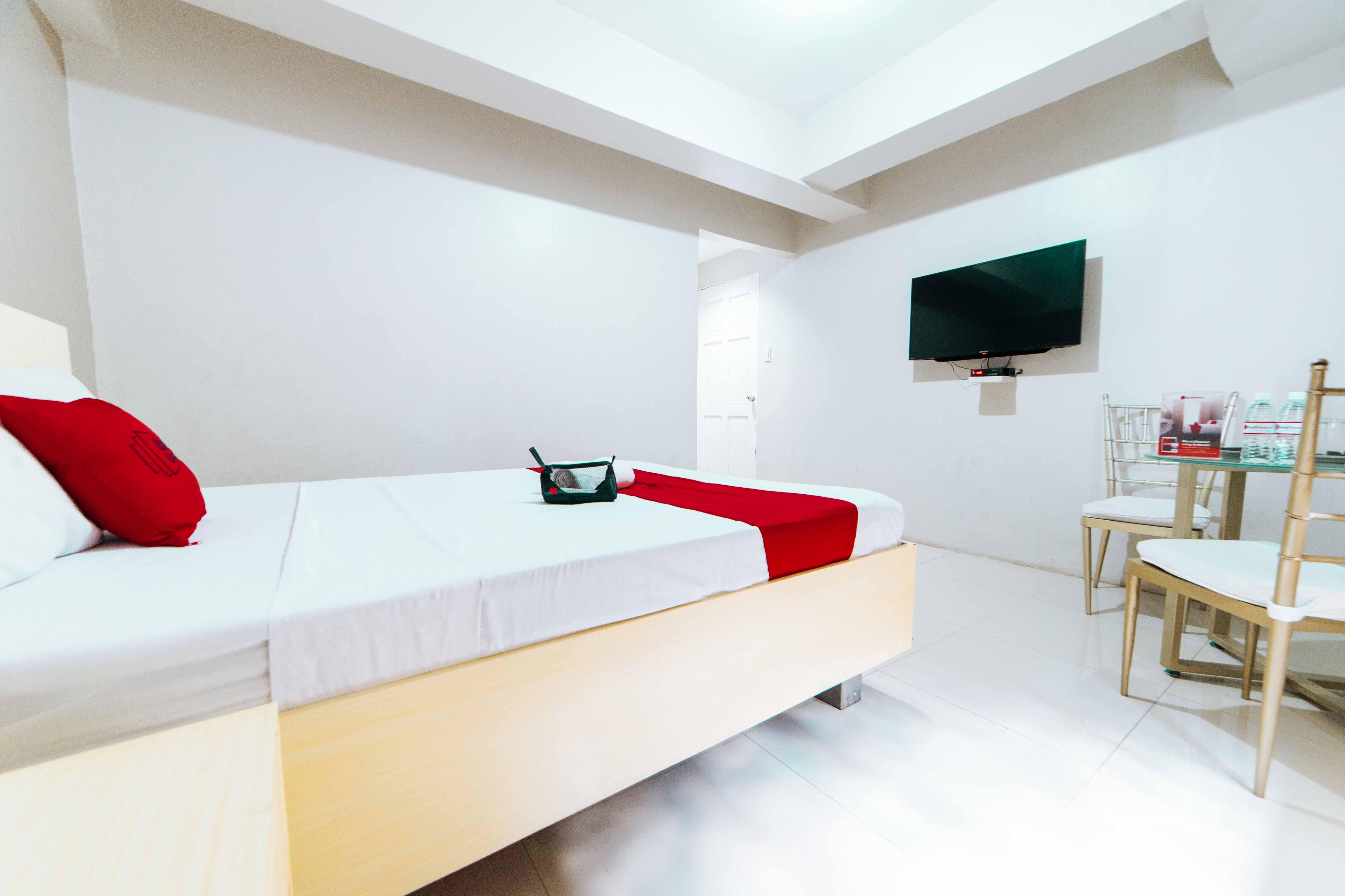 Reddoorz At Samat Mandaluyong Hotell Exteriör bild