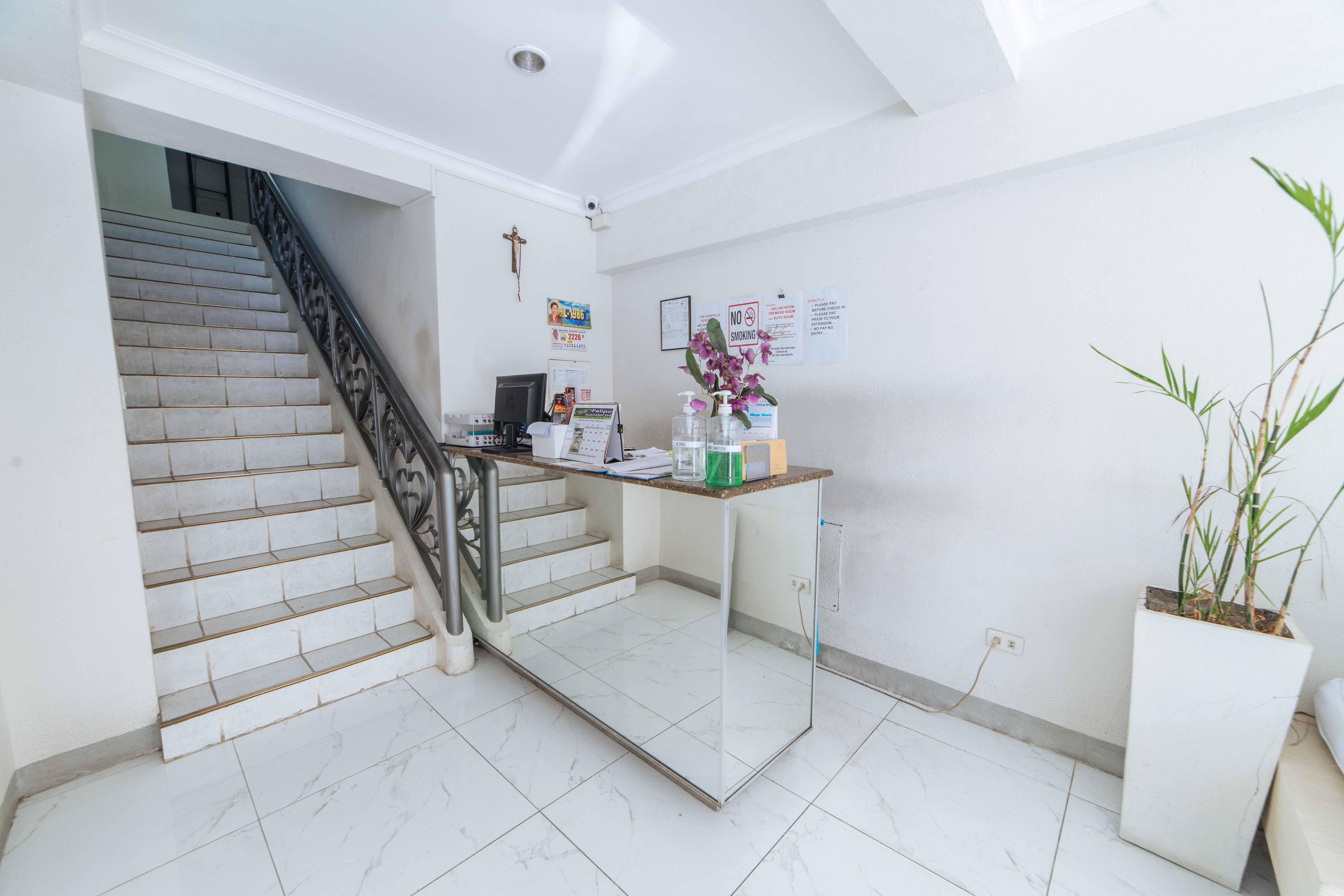 Reddoorz At Samat Mandaluyong Hotell Exteriör bild